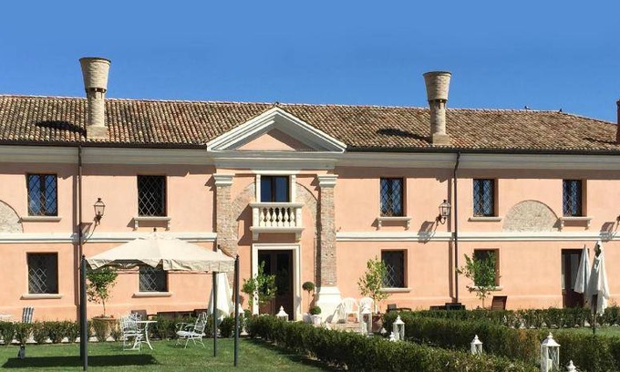Loreo House | 50 m² Farmhouse ∙ 6 guests