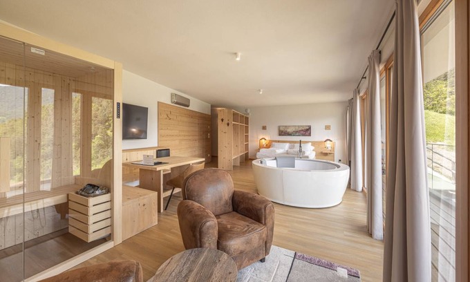 Pieve di Cadore Resort | 50 m² Private room ∙ 1 bedroom ∙ 2 guests
