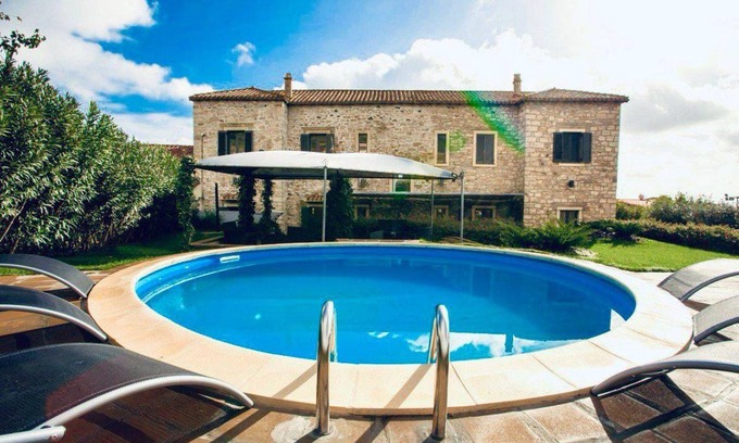 Gesturi House | 500 m² House ∙ 5 bedrooms ∙ 10 guests