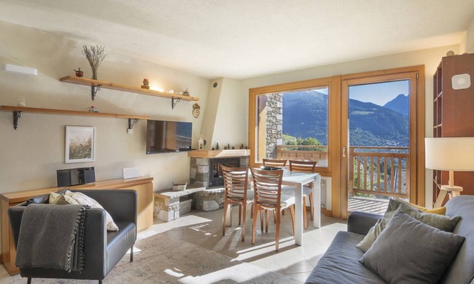 Villa Dalegno Apartment | 52 m² Apartment ∙ 1 bedroom ∙ 4 guests