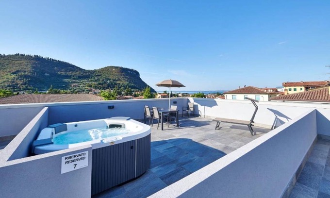 Garda Apartment | 55 m² Apartment ∙ 2 bedrooms ∙ 4 guests