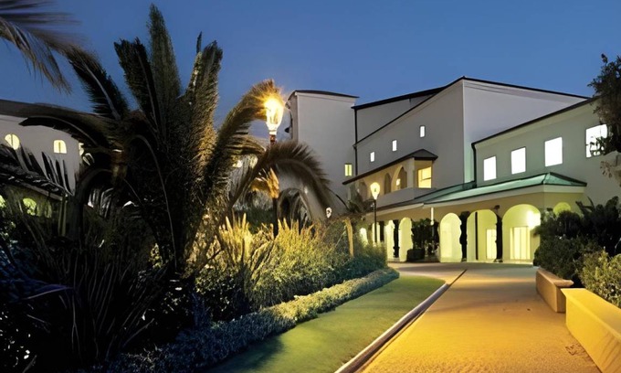 Policoro Hotel | 55 m² Hotel ∙ 127 guests