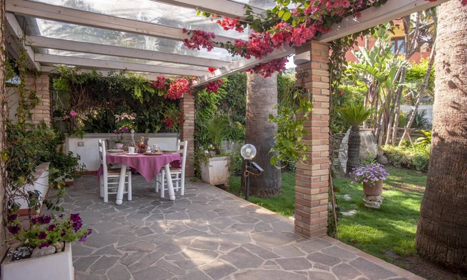 Sarroch House | 55 m² House ∙ 1 bedroom ∙ 2 guests