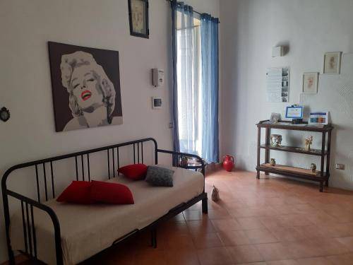 Historical Downtown Salerno Apartment | 60 m² Apartment ∙ 4 guests