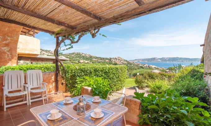 Punta Sardegna Apartment | 60 m² Apartment ∙ 1 bedroom ∙ 4 guests