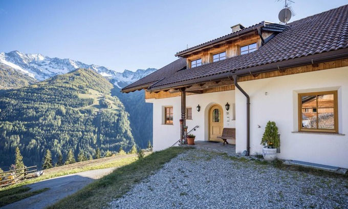 Valle Aurina Apartment | 60 m² Apartment ∙ 1 bedroom ∙ 5 guests