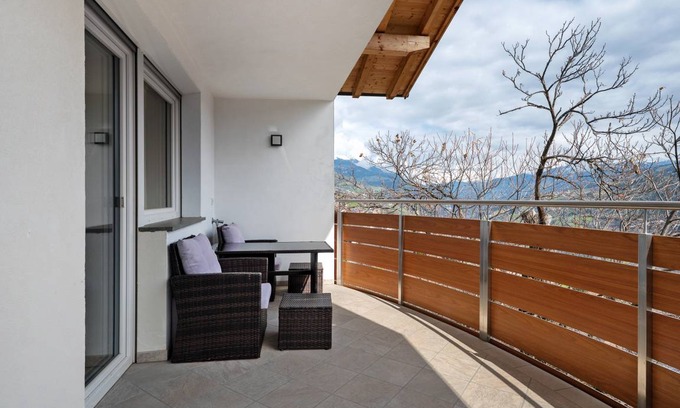 Barbiano Apartment | 60 m² Apartment ∙ 2 bedrooms ∙ 4 guests