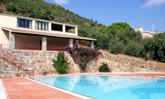 Jerzu Apartment | 60 m² Apartment ∙ 2 bedrooms ∙ 4 guests