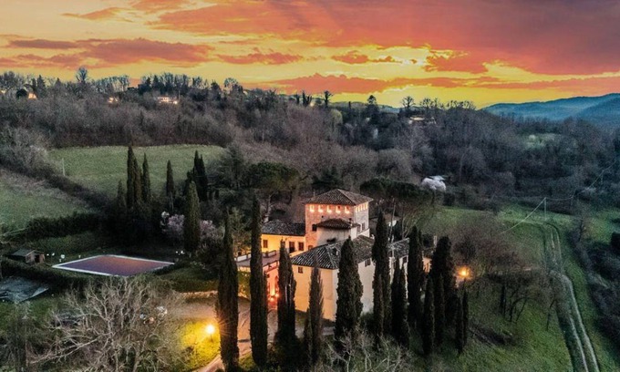 Vicchio House | 600 m² House ∙ 6 bedrooms ∙ 14 guests