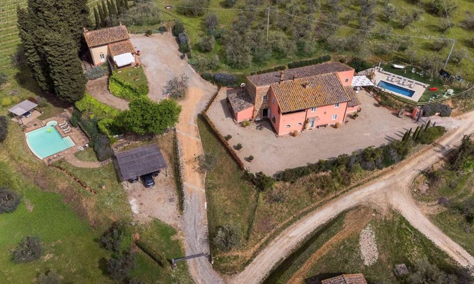 Bobolino Villa | 600 m² Villa ∙ 7 bedrooms ∙ 17 guests