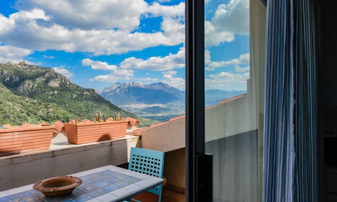 Nuoro Apartment | 65 m² Apartment ∙ 1 bedroom ∙ 2 guests