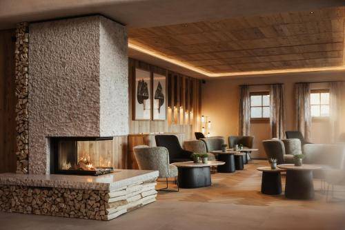 Colfosco Hotel | 65 m² Hotel ∙ 2 guests