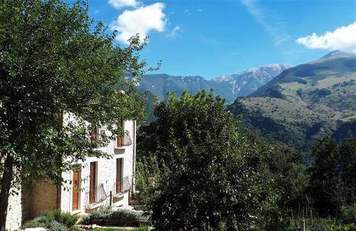 Caramanico Terme Apartment | 67 m² Apartment ∙ 2 bedrooms ∙ 4 guests