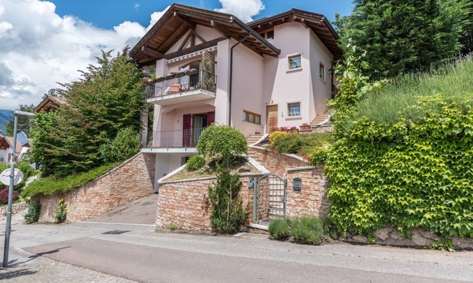 Cagno Apartment | 70 m² Apartment ∙ 1 bedroom ∙ 2 guests