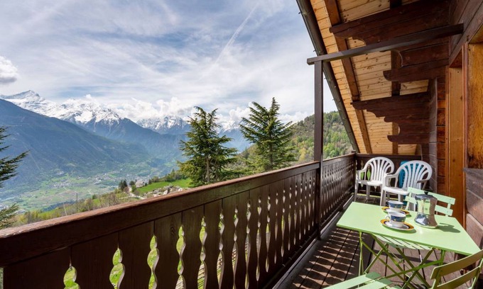 Sarre Apartment | 75 m² Apartment ∙ 2 bedrooms ∙ 4 guests