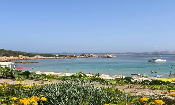 Baja Sardinia Apartment | 75 m² Apartment ∙ 3 bedrooms ∙ 5 guests