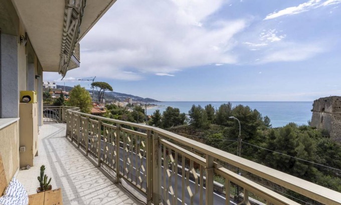 Bussana Apartment | 75 m² Apartment ∙ 2 bedrooms ∙ 4 guests