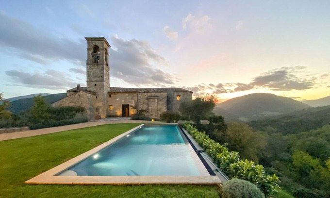Montelovesco Villa | 750 m² Villa ∙ 10 bedrooms ∙ 20 guests