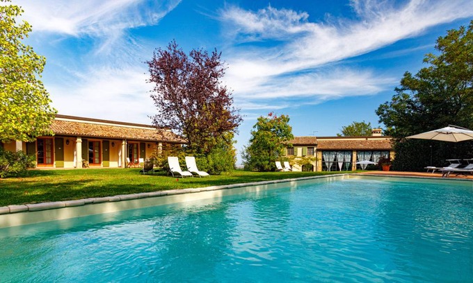 Monteleone Villa | 750 m² Villa ∙ 9 bedrooms ∙ 18 guests