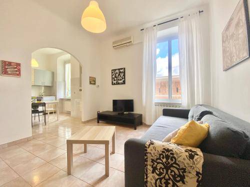 Lagaccio Apartment | 80 m² Apartment ∙ 2 bedrooms ∙ 6 guests