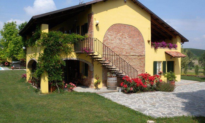Moasca Apartment | 80 m² Apartment ∙ 2 bedrooms ∙ 4 guests