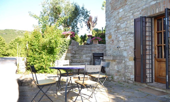 Corciano House | 80 m² House ∙ 1 bedroom ∙ 3 guests