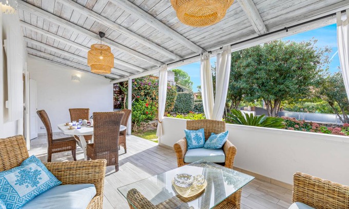 Baia Caddinas House | 80 m² House ∙ 3 bedrooms ∙ 6 guests