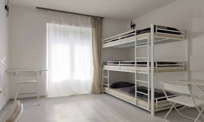 Portello Other | 80 m² Shared room ∙ 1 bedroom ∙ 5 guests