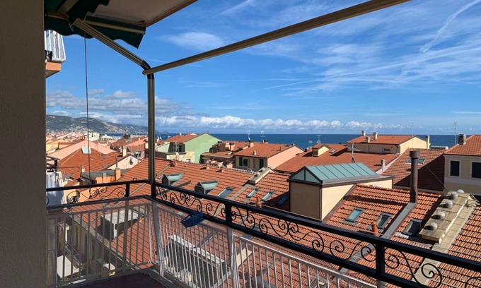 Loano Apartment | 85 m² Apartment ∙ 3 bedrooms ∙ 7 guests