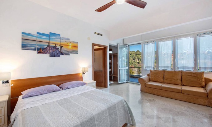 Celle Ligure Apartment | 90 m² Apartment ∙ 1 bedroom ∙ 6 guests