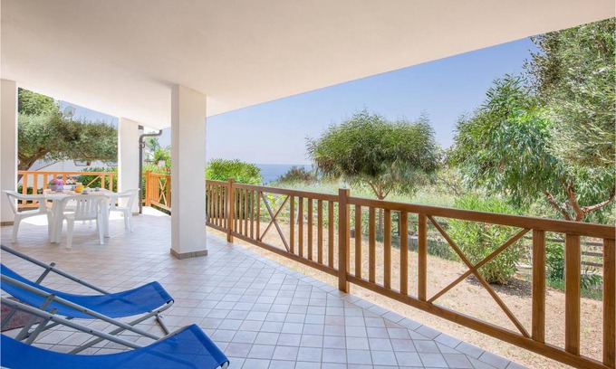 Joppolo Apartment | 90 m² Apartment ∙ 3 bedrooms ∙ 6 guests
