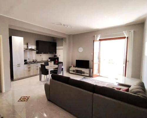 Vibo Marina Apartment | 90 m² Apartment ∙ 2 bedrooms ∙ 4 guests