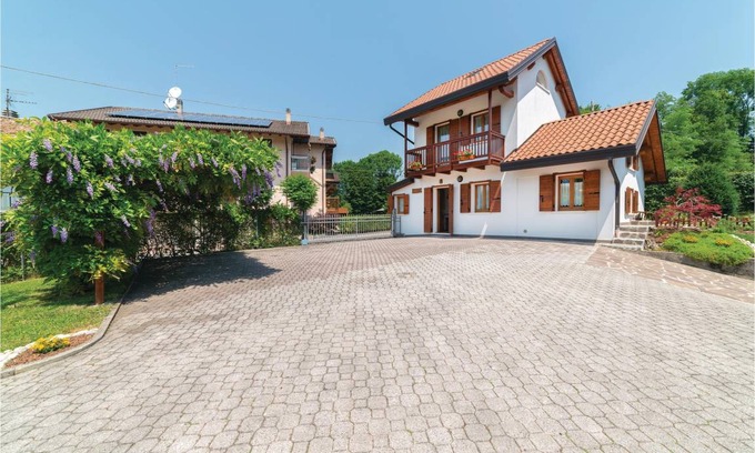 Feltre House | 90 m² House ∙ 3 bedrooms ∙ 6 guests