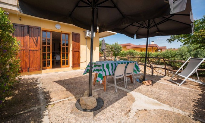 Cala Sinzias House | 90 m² House ∙ 3 bedrooms ∙ 6 guests