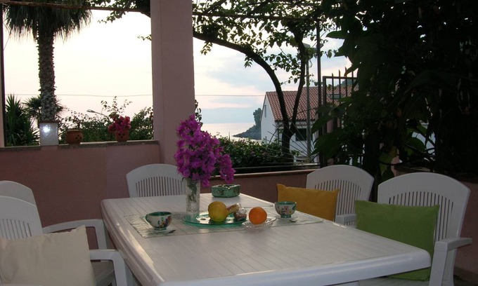 Fiumicello Santa Venere Apartment | 95 m² Apartment ∙ 3 bedrooms ∙ 6 guests