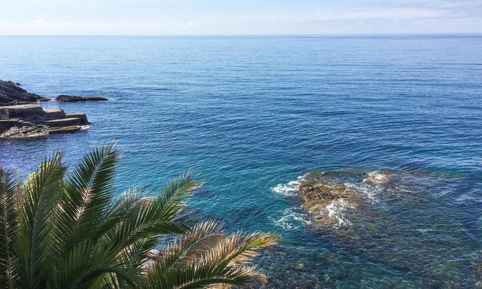 Spotorno Apartment | A few steps from the sandy beach welcomes you this cozy apartment.