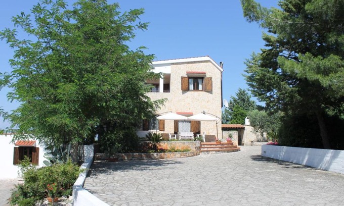 Impalata Bed & Breakfast | Albachiara Bed & Breakfast