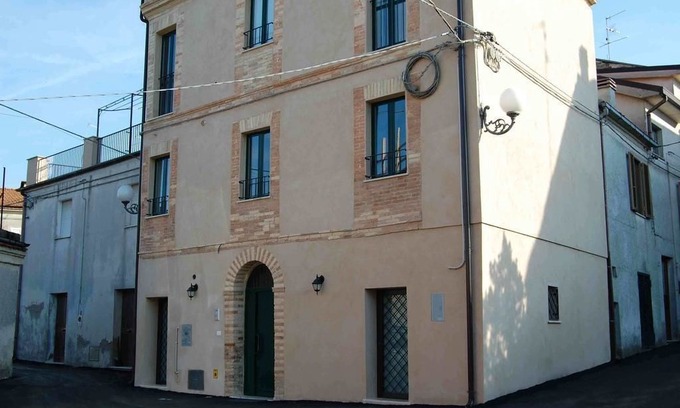 Villa Caldari Hotel | B&B La Terrazza Sul Borgo