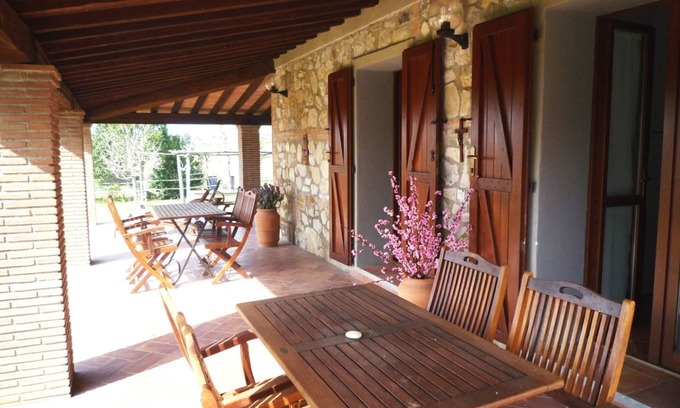 Magliano in Toscana Apartment | Beautiful apartment for 4 guests with TV and pets allowed
