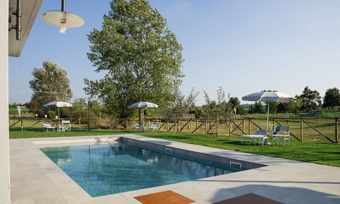 Larciano House | Beautiful apartment in villa for 2 guests with pool, WIFI, A/C and TV