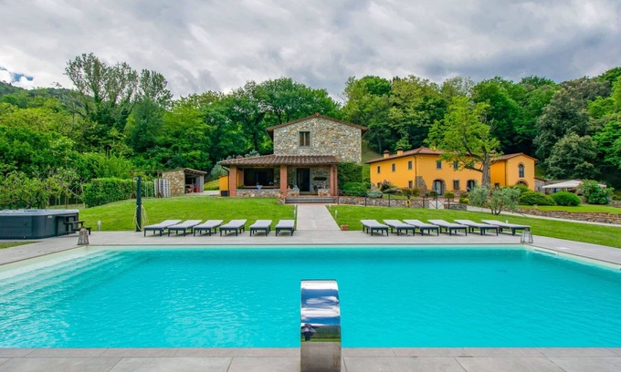 Dicomano Villa | Beautiful private villa with A/C, hot tub, private pool, WIFI, TV, balcony and pets allowed