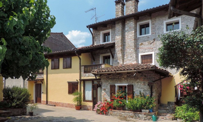 San Giovanni al Natisone House | Beautiful villa for 4 guests with WIFI, A/C, TV and patio