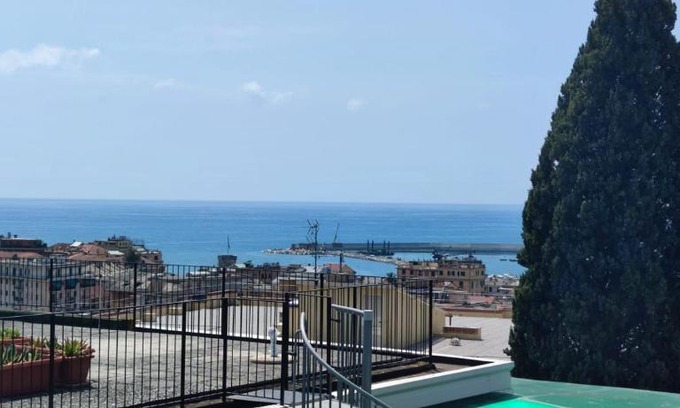 Rapallo Apartment | Bellavista
