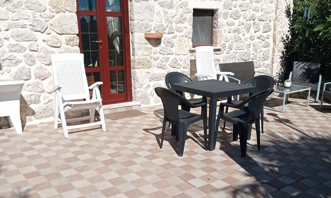 Gallinaro Apartment | Captivating 1-Bed Apartment in gallinaro