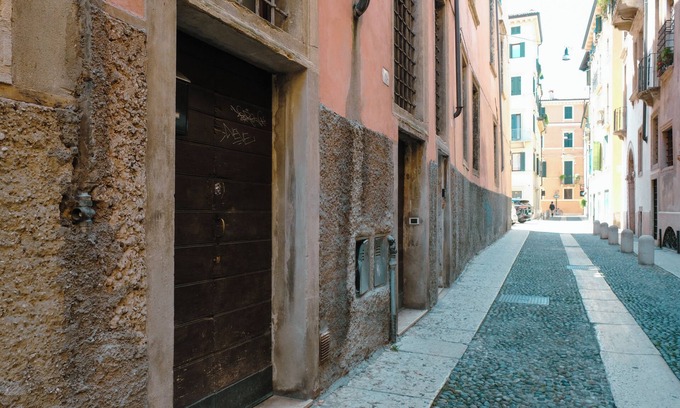 Verona City Centre Apartment | Carega Mansion