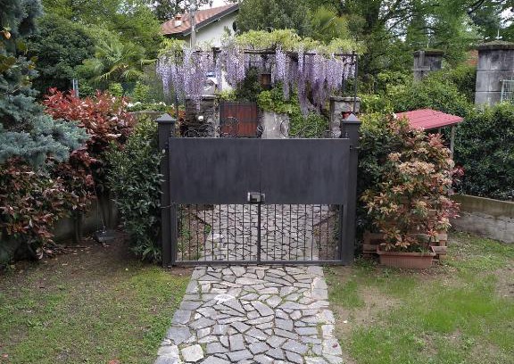 Lesa House | Casa Orisca