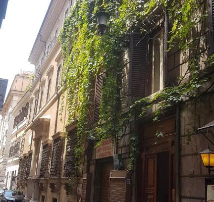 Rione VIII Sant'Eustachio House | Casa Vacanze Simona vicino a Piazza Navona