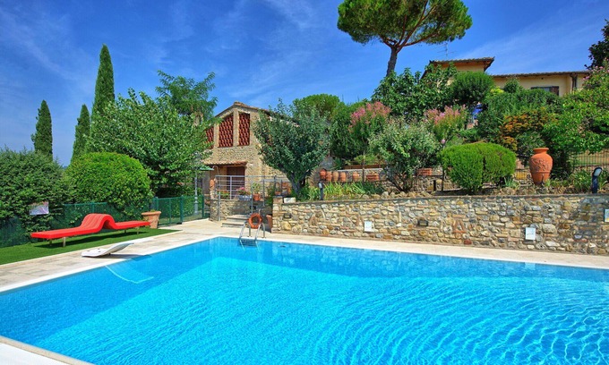 San Gimignano Apartment | Cosy apartment for 2 guests with WIFI, pool, A/C, TV and panoramic view