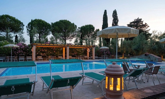 Peccioli Apartment | Cosy apartment for 4 guests with A/C, WIFI, pool, TV, pets allowed and panoramic view