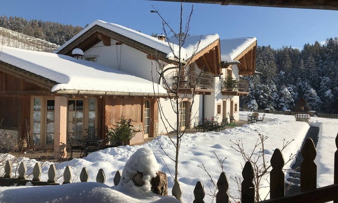 Coredo Apartment | Cosy apartment for 6 people with WIFI, TV, terrace and pets allowed